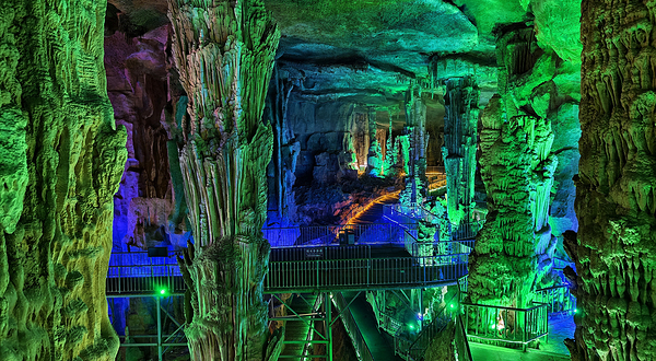 泰安地下龙宫(原泰山大裂谷)