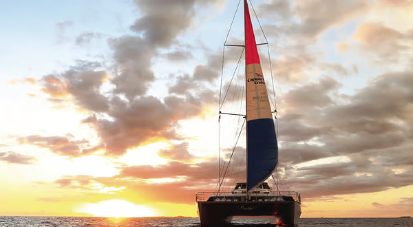 库克船长日落巡游