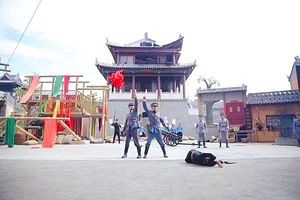 《二虎守长安》演出