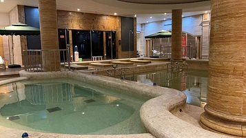 白金翰宫酒店温泉