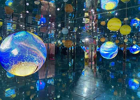 成都光影幻境艺术展馆