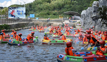赣州大峡谷漂流