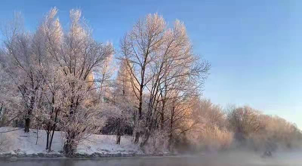 长白山水色漂流