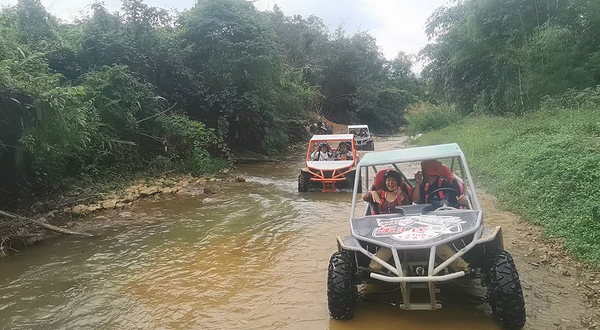 乐汇途越野车基地