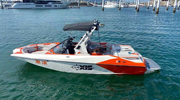 惠浪尾波冲浪俱乐部