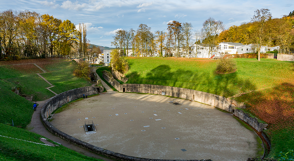 特里尔圆形剧场