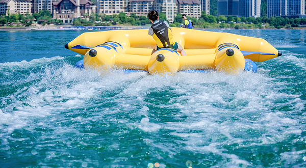 千岛湖希尔顿水上乐园