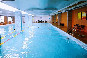 万源水都游泳馆