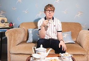 英国约克 · Josh Widdicombe《Not My Cup of Tea》单口喜剧巡演