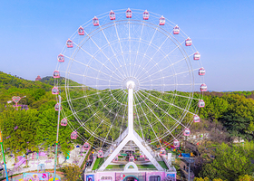 东湖之眼摩天轮