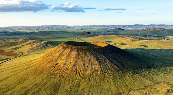 察哈尔火山群