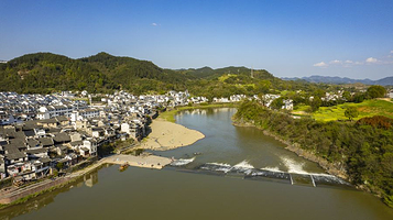 徽州古城渔梁坝和渔梁古镇