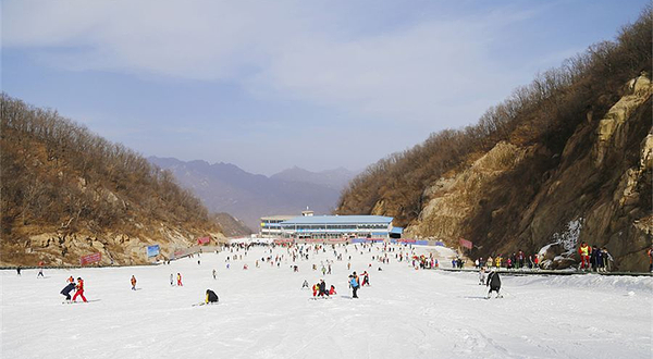 天龙池滑雪世界