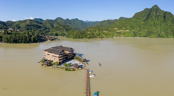 河湾山寨