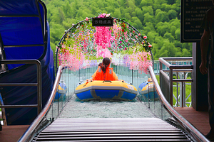 月亮湾空中漂流