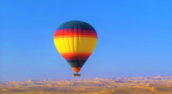 迪拜沙漠冒险热气球体验