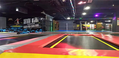 爱蹦蹦床lboom俱乐部(玺悦城店)