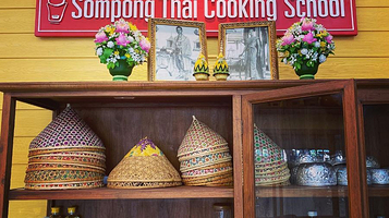 Sompong泰式烹饪学校