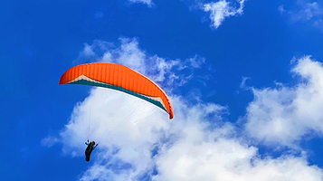 木兰山滑翔伞飞行基地