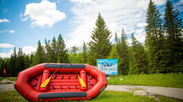 新文旅喀纳斯漂流