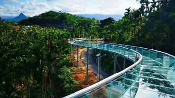 五指山水云居空中玻璃漂流