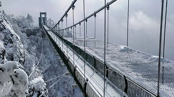 老君山景区-玻璃观景台