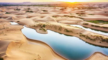 乌兰布和沙漠旅游区