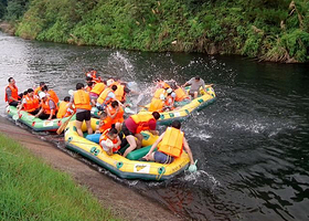 酒埠江亲水漂流