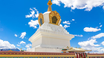 香格里拉和谐塔中塔