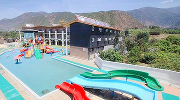 龙泉人家水上乐园