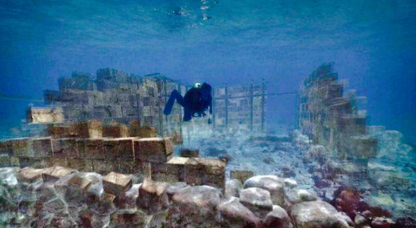 抚仙湖水下上古遗址