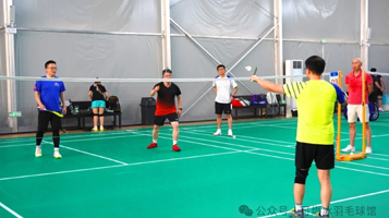 可燃冰羽毛球馆