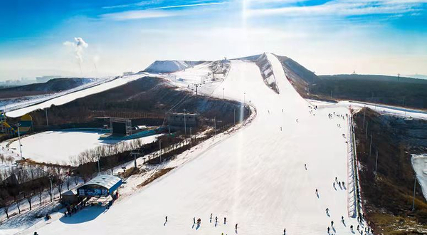 黄家沟滑雪场