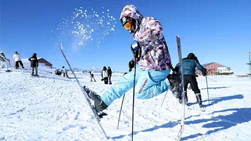 中冶德贤滑雪场