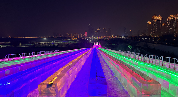 大雪人奇遇乐园