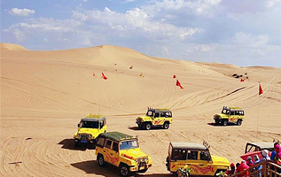 腾格里沙漠露营地
