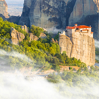 圣瓦尔瓦拉斯•鲁萨努修道院