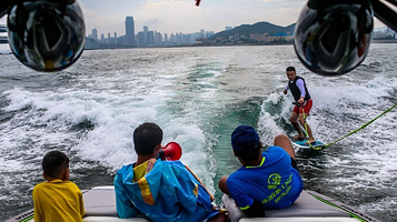 伍浪水上运动俱乐部