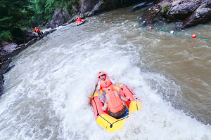 仙居欢乐谷南溪漂流