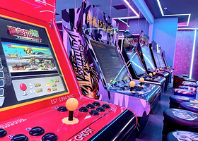 韩礼臣潮玩街区