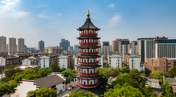 绳金塔