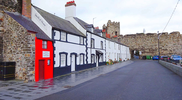 大不列颠岛最细的屋