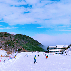 七星岭国际滑雪场