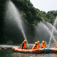黄山休宁颜公河漂流