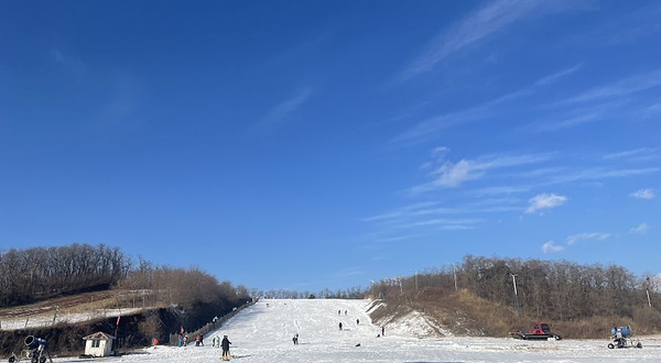 小马驹滑雪场