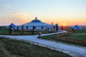 达茂旗希拉穆仁镇草原天骄旅游度假村