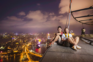 澳门旅游塔空中漫步