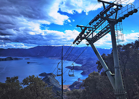 泸沽湖格姆女神山索道