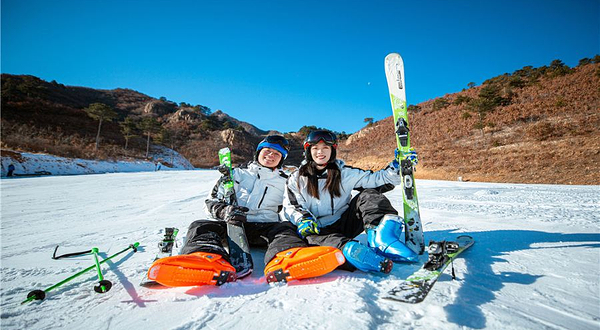 天女小镇滑雪场