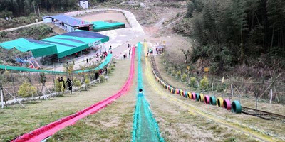 培斜滑道游乐场